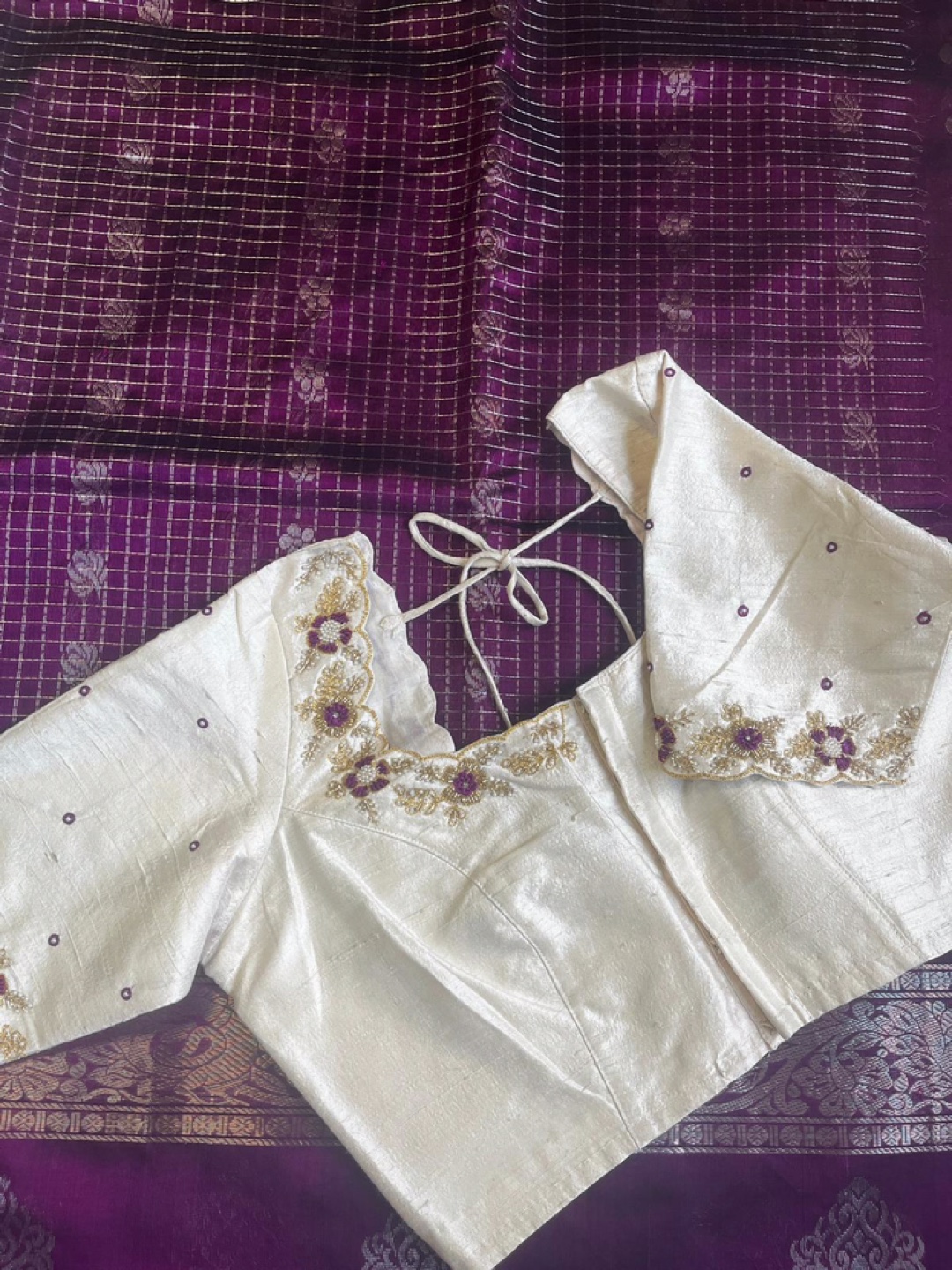 Handloom Mangalagiri silk saree with stitched maggam work blouse - photo 5