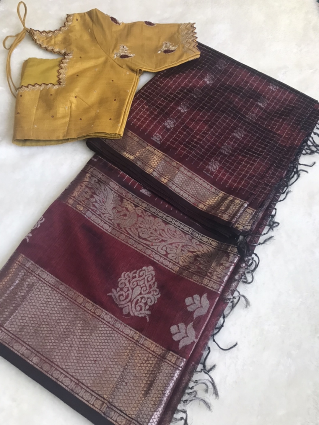 Handloom Mangalagiri Silk Saree and stitched maggam work blouse - photo 2