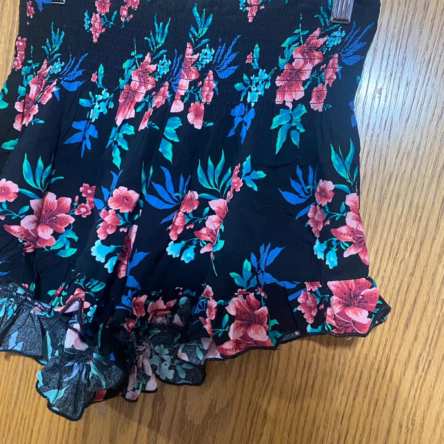 Smocked Ruffle Shorts - photo 4