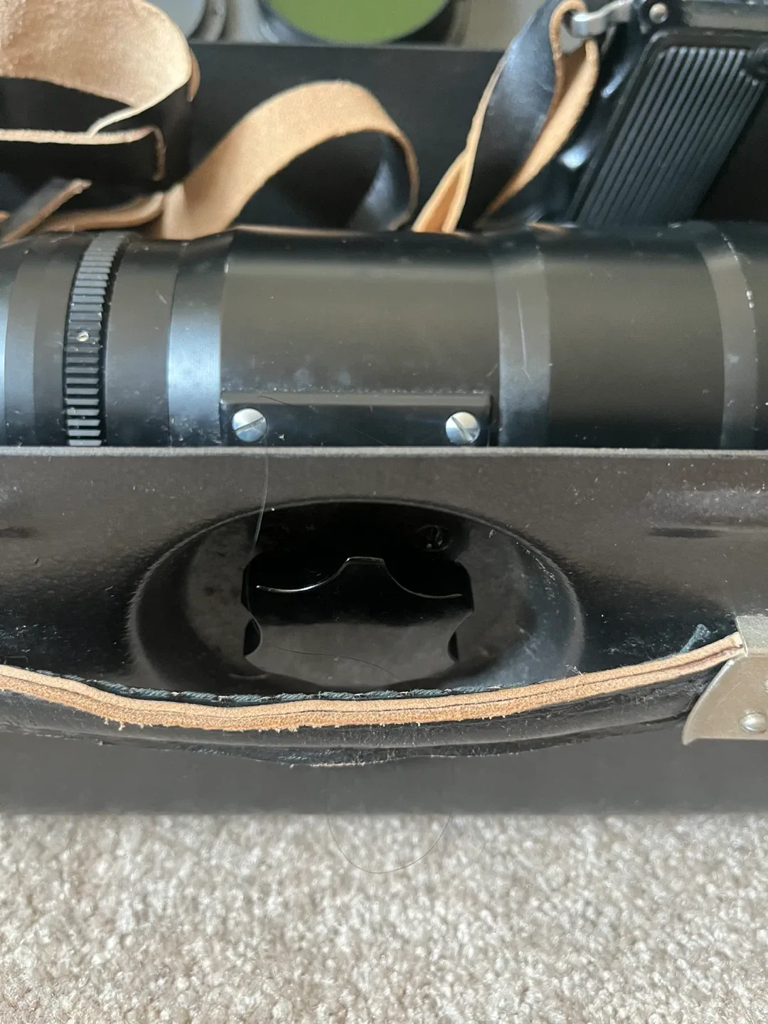 Zenit Fotosnaiper 12 Camera Set w/ Case image indicator(8)