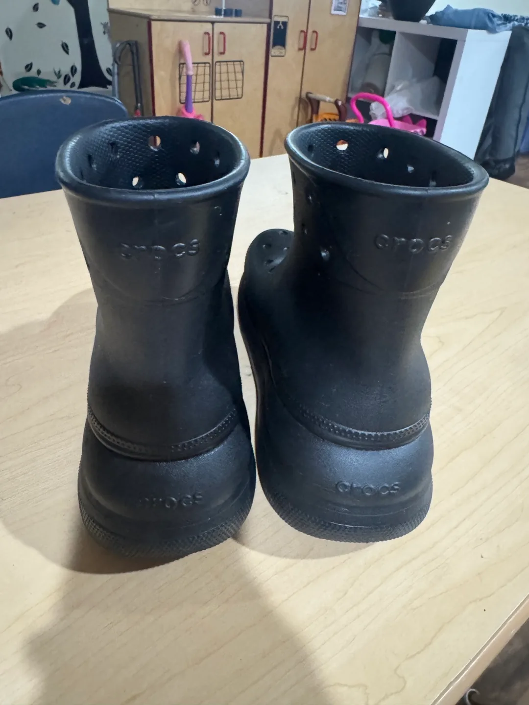 Unisex Crocs Classic Crush Boots image indicator(3)