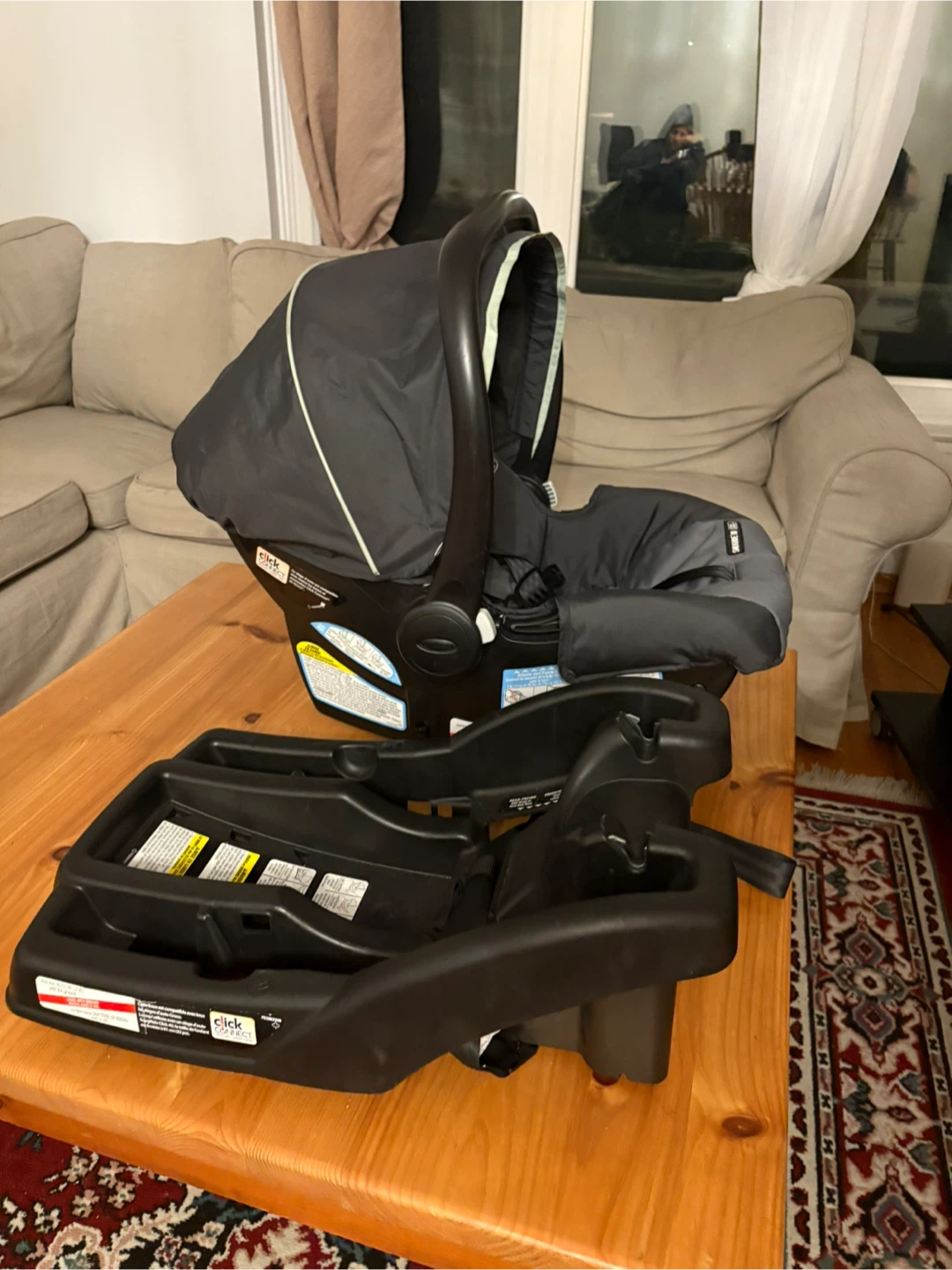 Graco SnugRide 30 Infant Car Seat with Base - photo 5