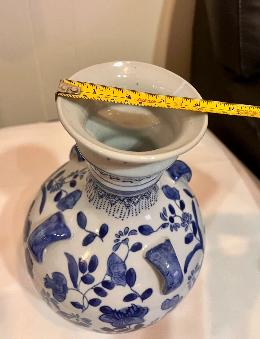 Blue and white porcelain vase image indicator(4)