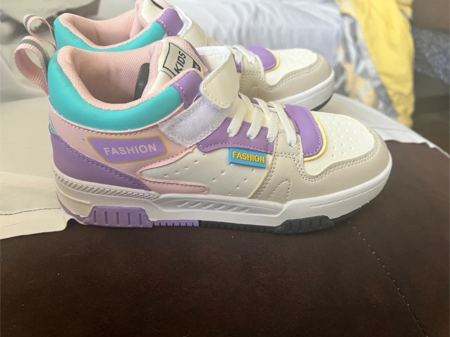 Girls Fashion Sneakers - Size 34 image indicator(3)