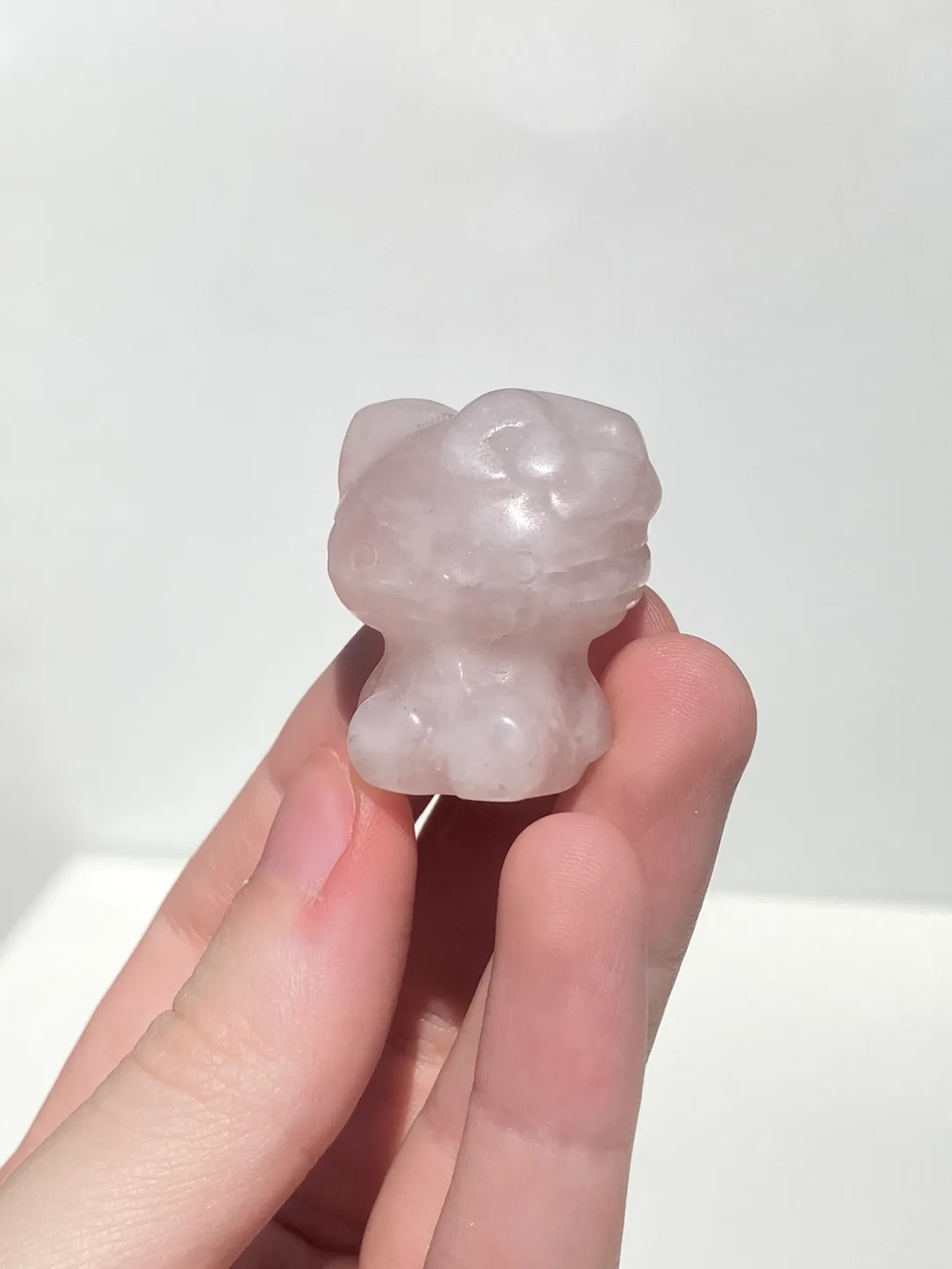 Hello Kitty Rose Quartz thumbnail