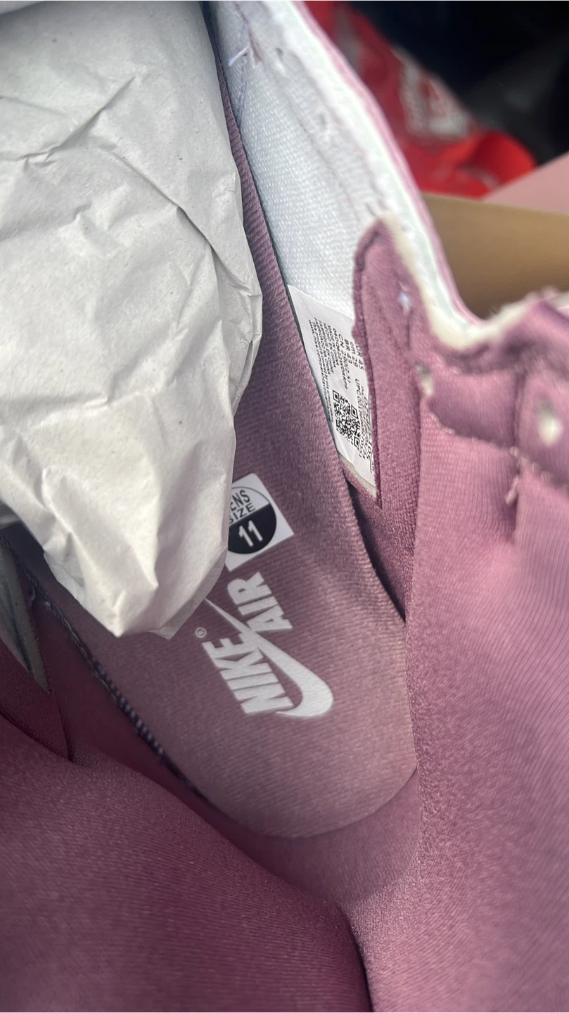 Nike Air Jordan 1 Low SE Mauve Size 11 - photo 3