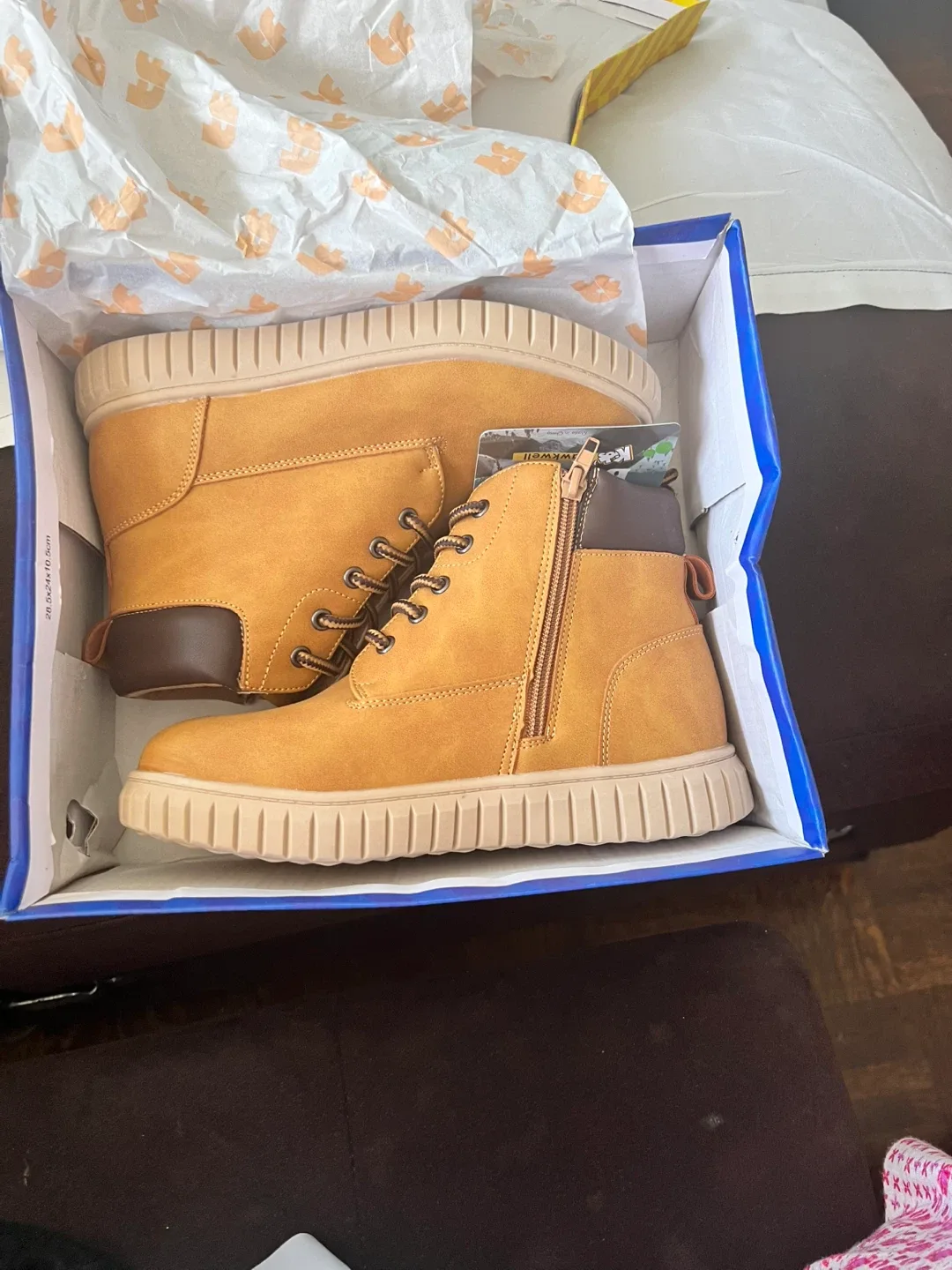 Roots Kids Hawkwell Tan Boots - Size 3 image indicator(2)