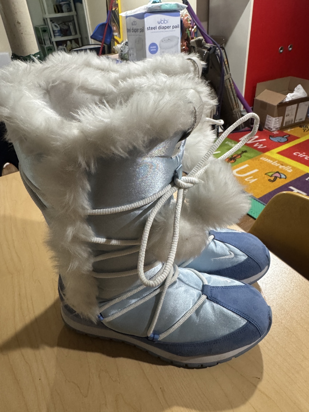 Nike Winter Boots Sz. 8.5 - photo 3