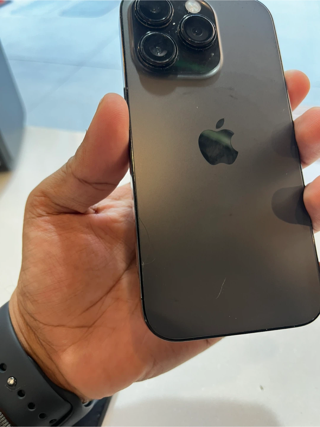 Apple iPhone 14 Pro - photo 4