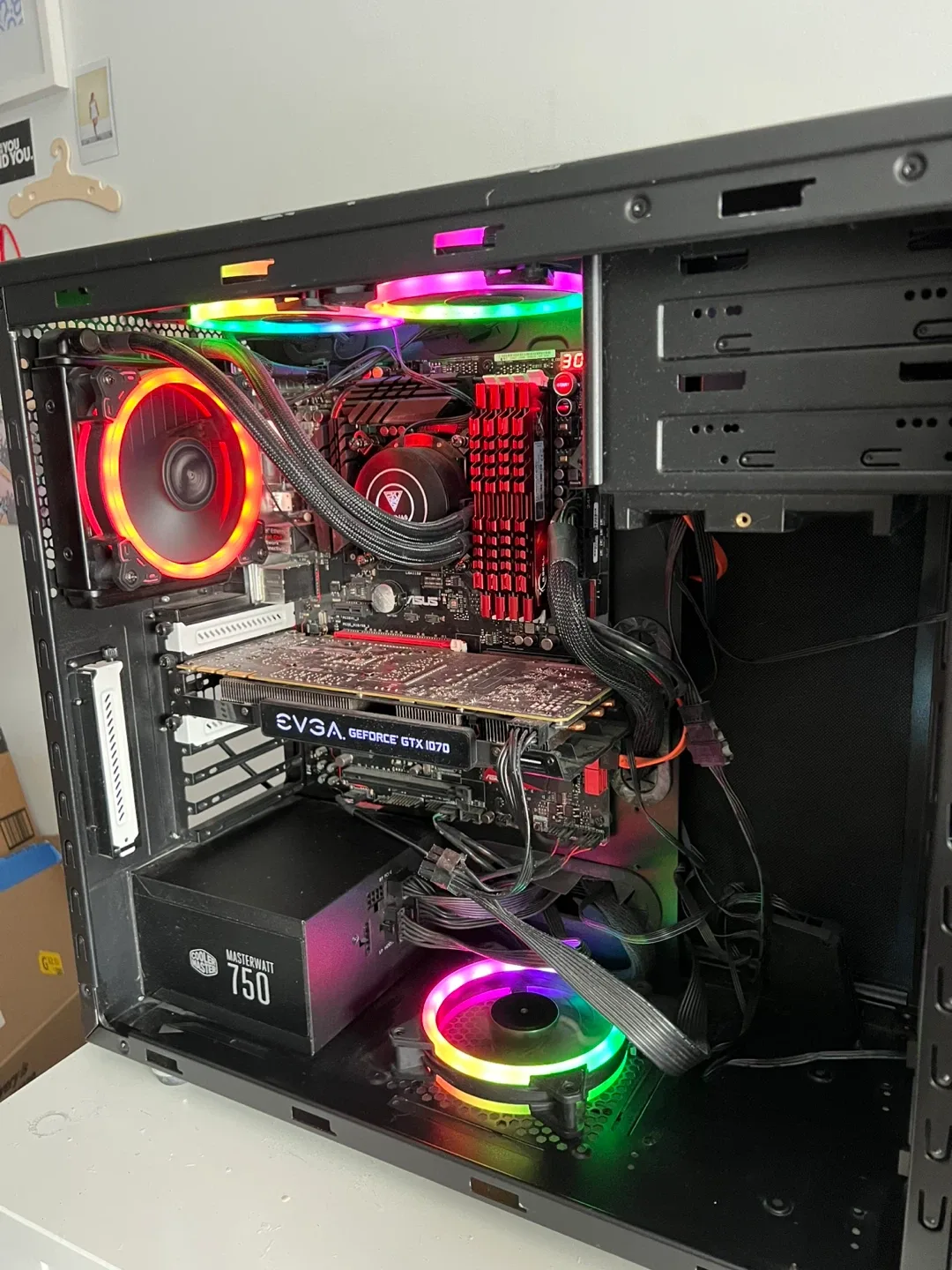 ATX Tower, Intel i5 w/ NVIDIA RTX 1070 + Accessories thumbnail