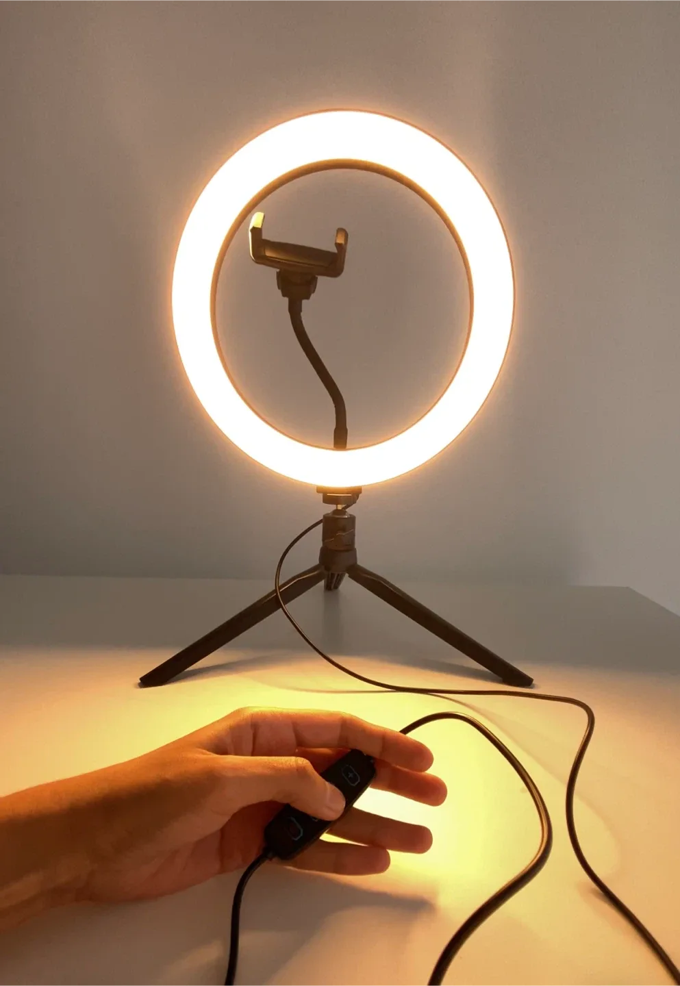 Colour Changing Dimmable Ring Light image indicator(2)