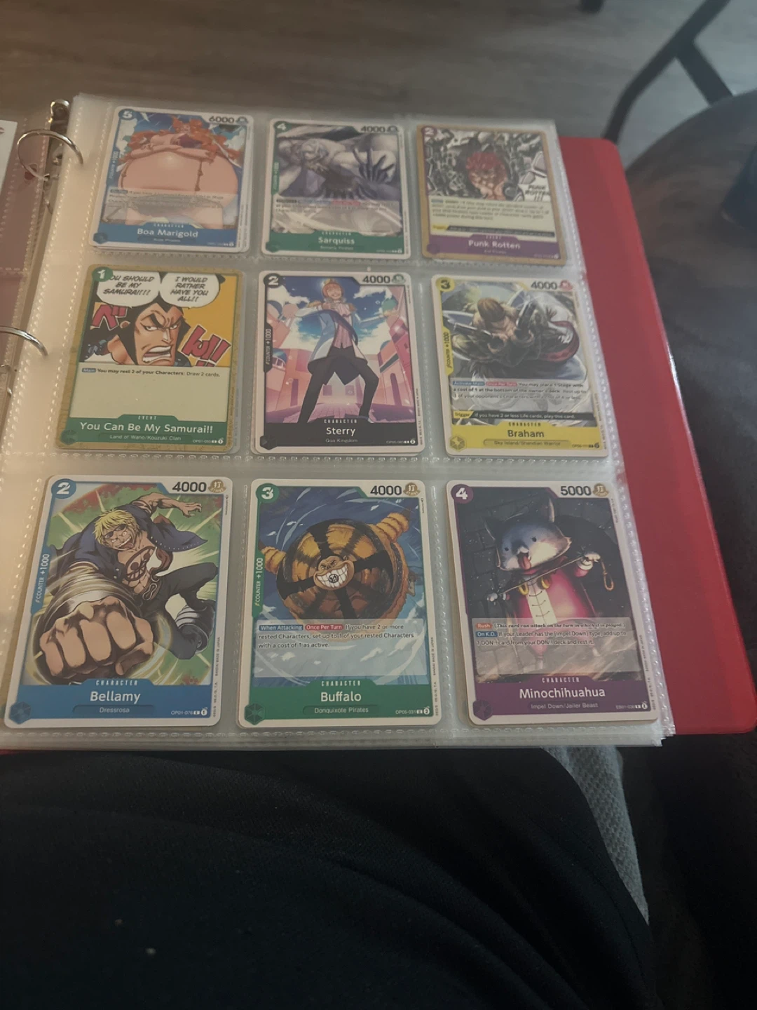 30 One Piece Trading cards
