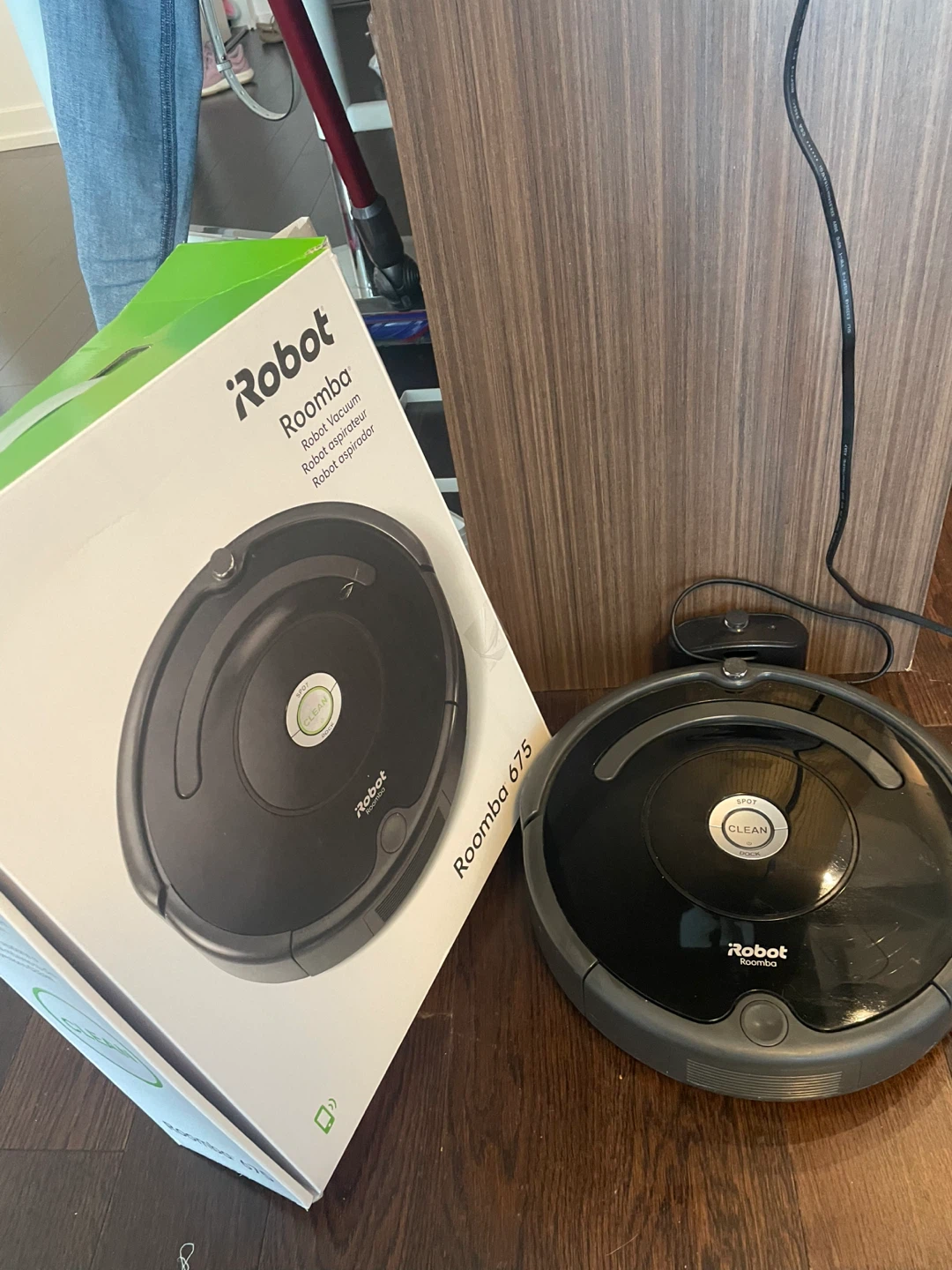 iRobot Roomba 675 Vacuum - photo 2