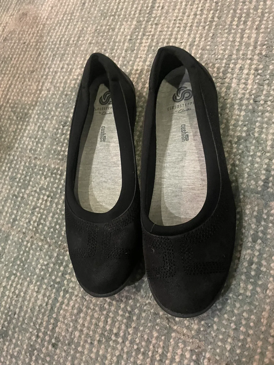 Clarks Cloudsteppers Black Flats - Size 6.5 thumbnail