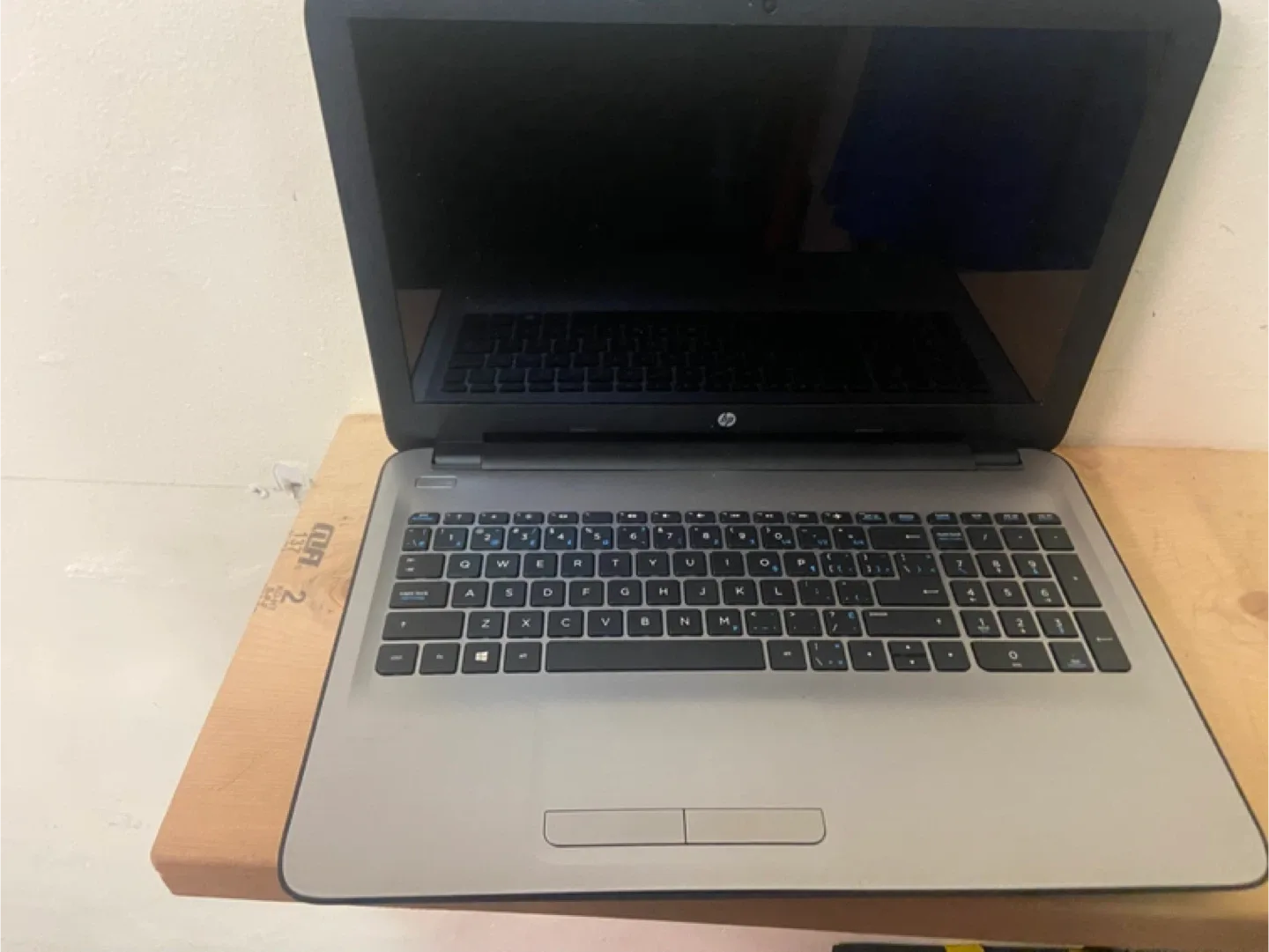 HP Laptop  A10 image indicator(3)