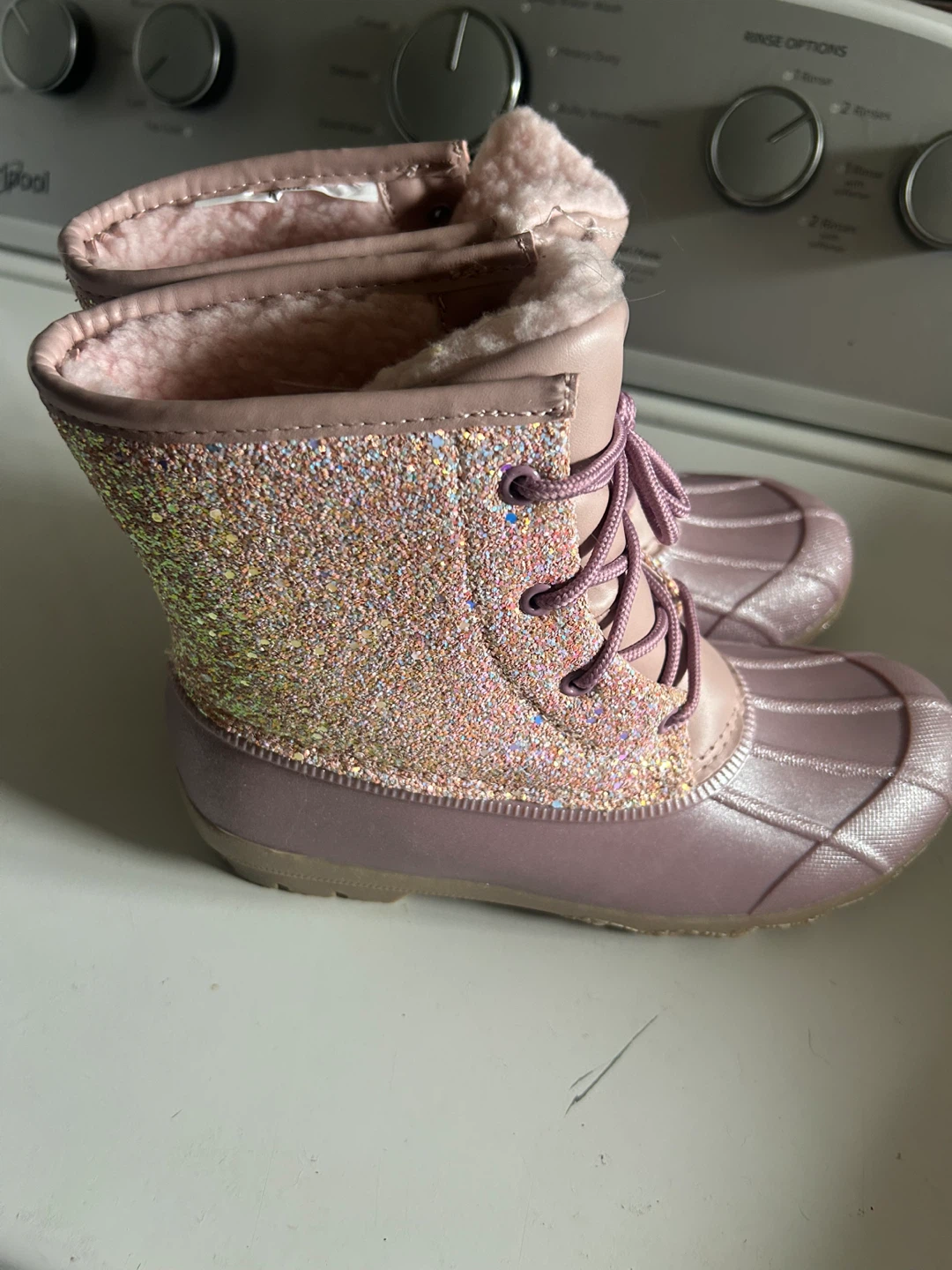 Kids winter boots, size 4 - photo 2