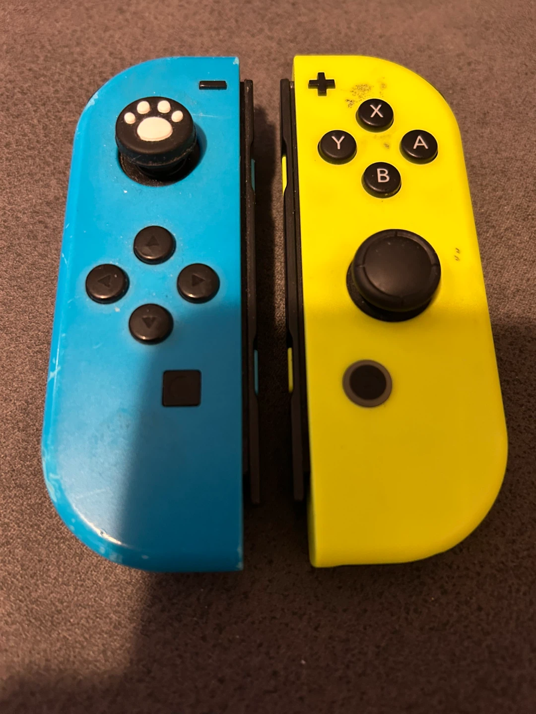 Nintendo Switch Joy-Cons - Blue & Yellow