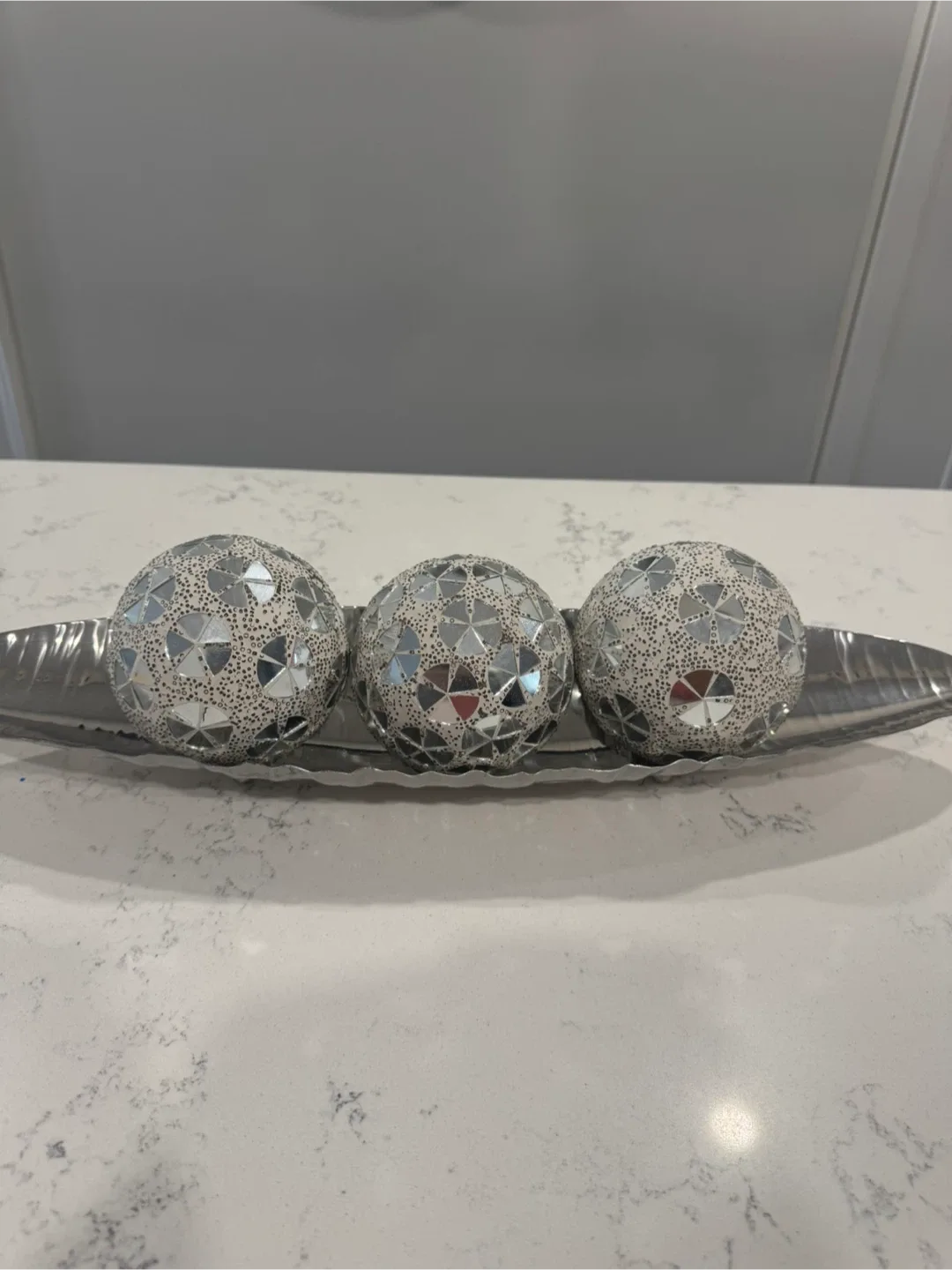 Decorative Silver Balls with Tray image indicator(2)
