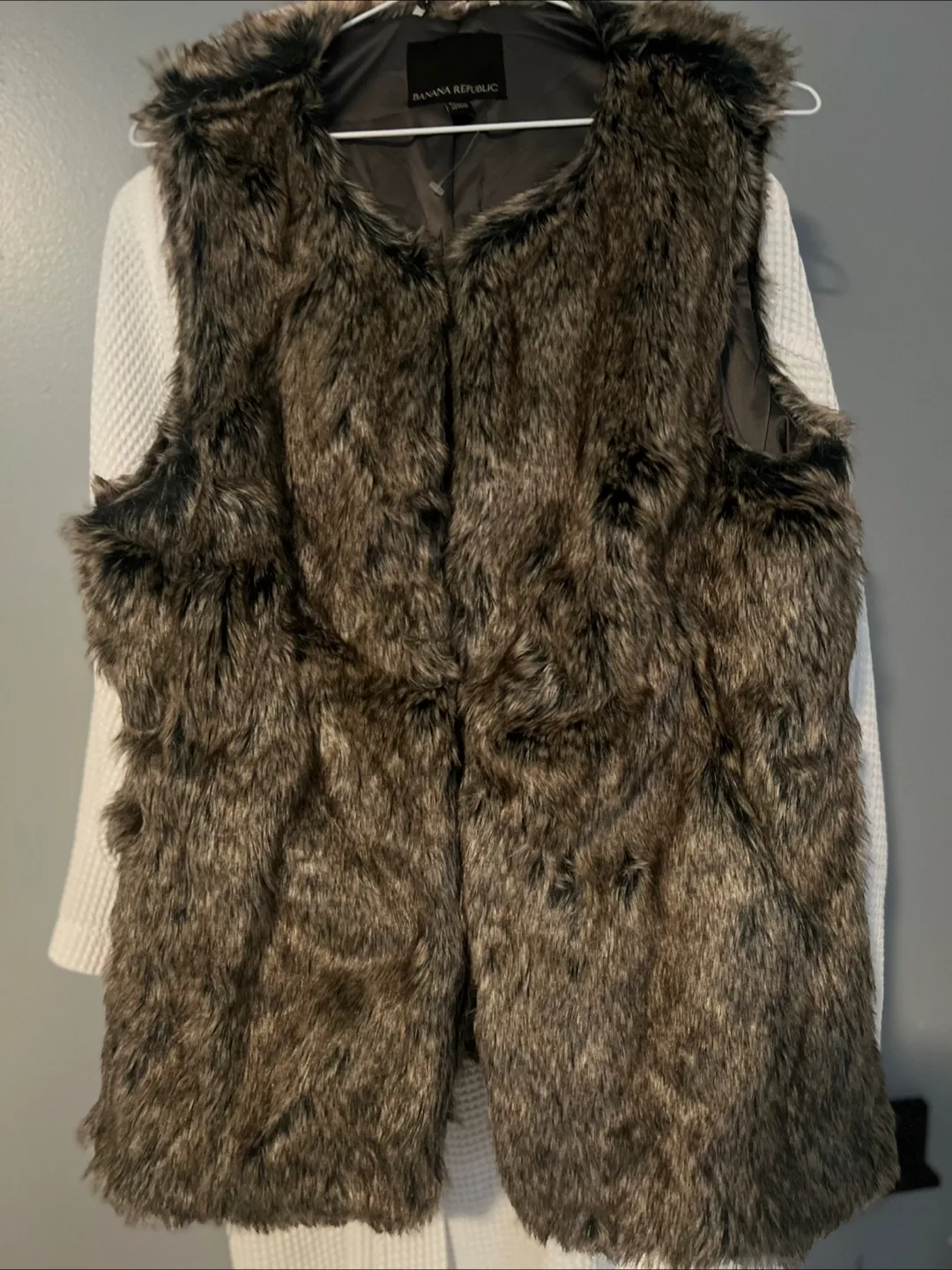 Banana Republic Faux Fur Vest - Size M/M thumbnail