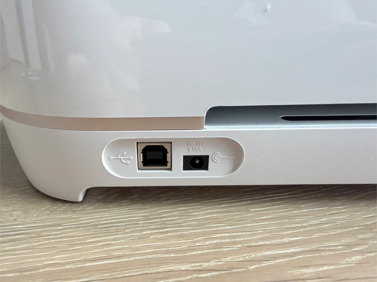 Cricut Maker 4 image indicator(6)