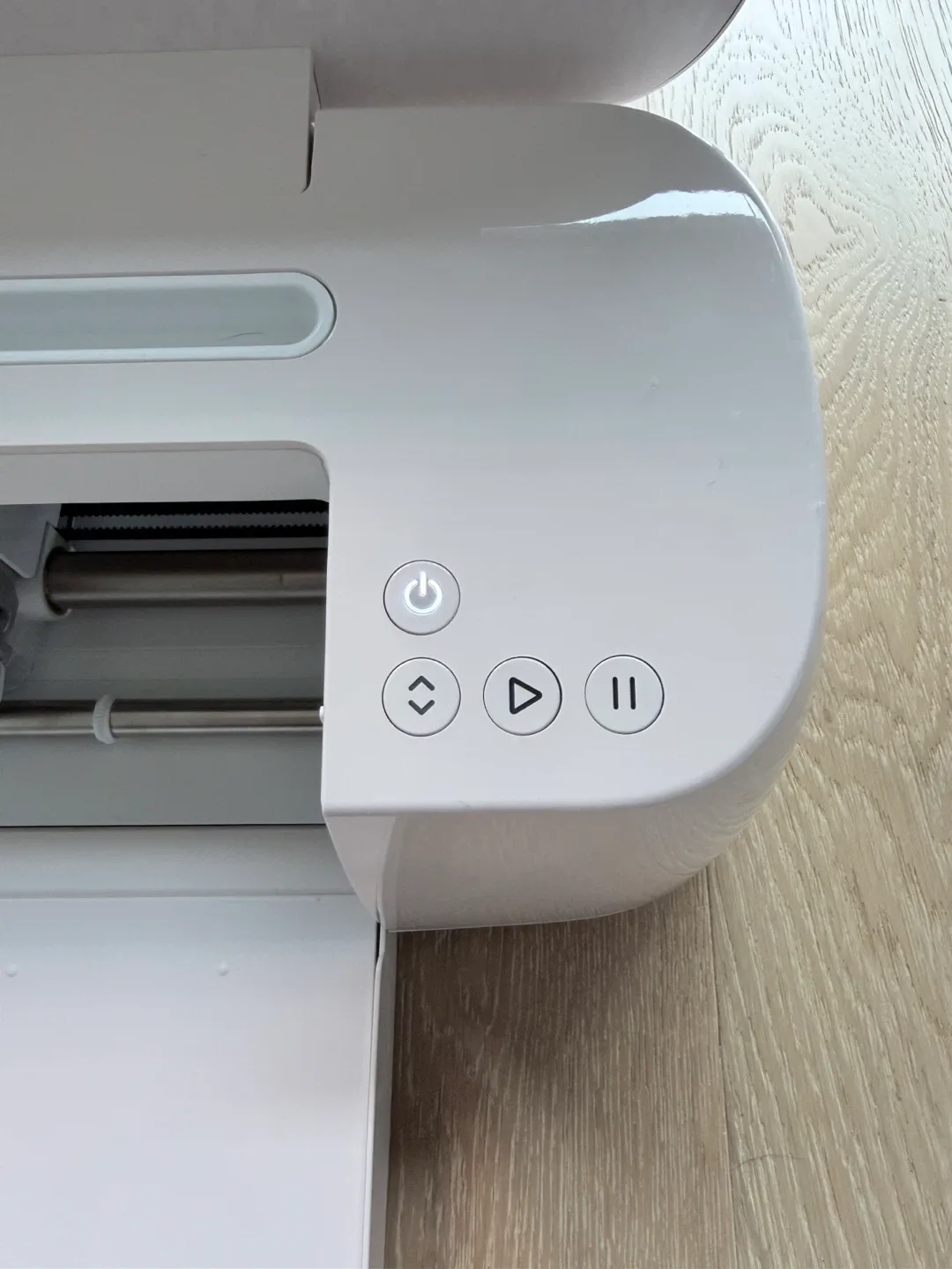 Cricut Maker 4 image indicator(4)