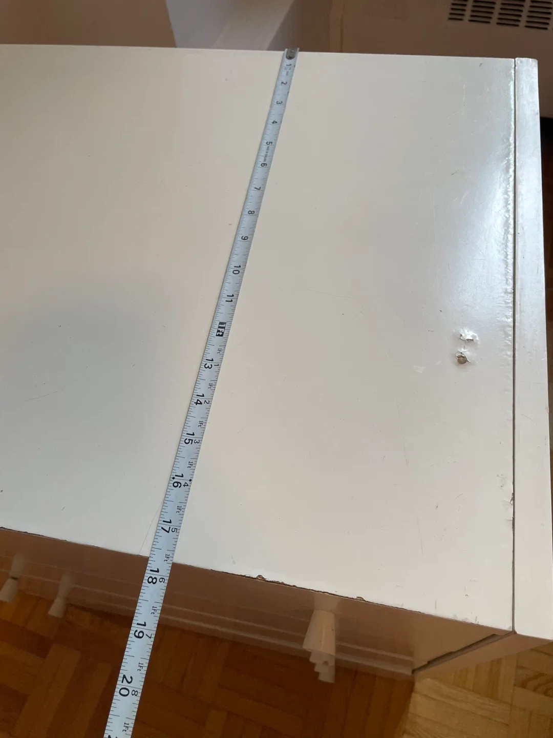 White 4-Drawer Dresser image indicator(9)