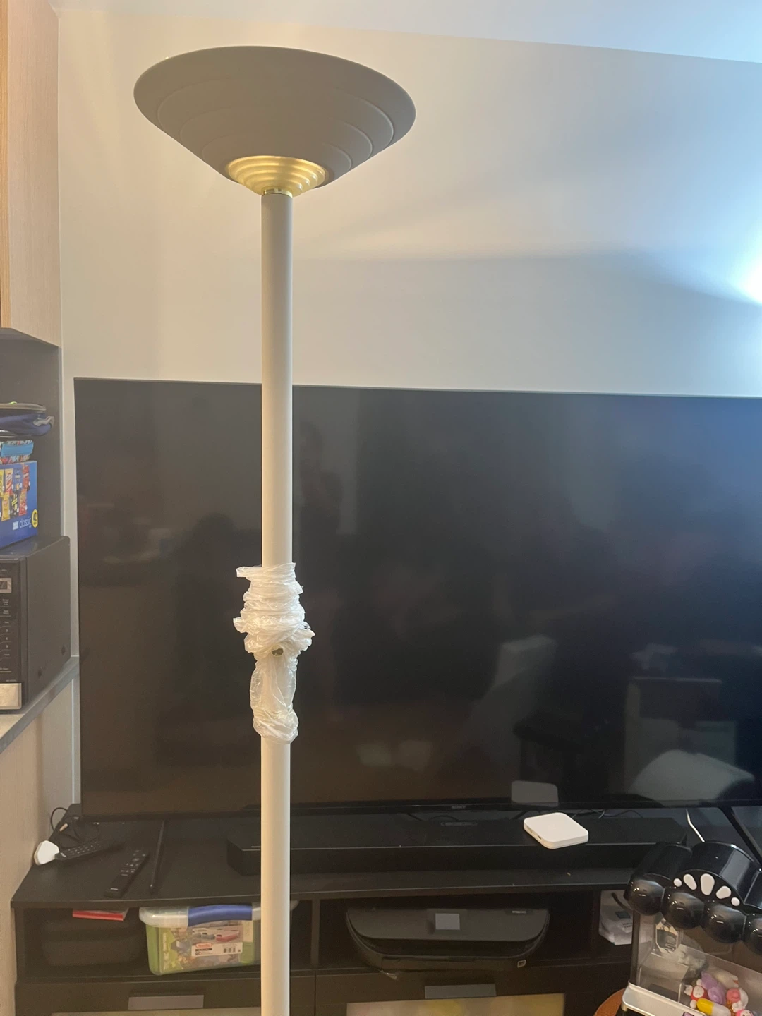 Brand New Verona Stand Lamp – Model 7404 (Halogen Torchiere) - photo 3