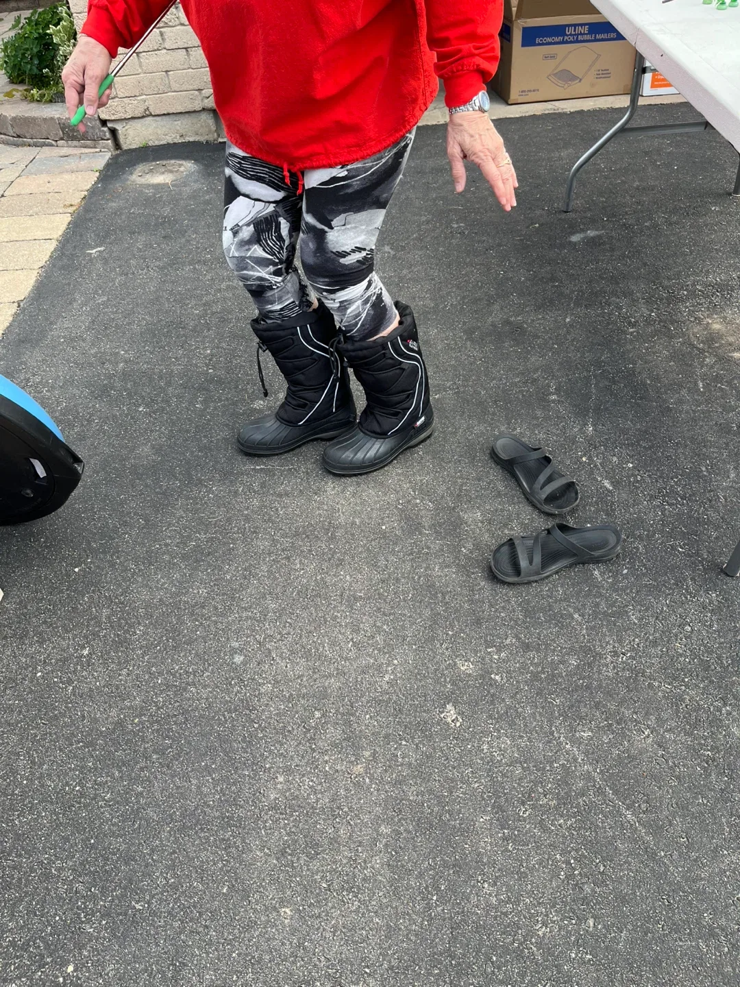 Baffin Black Winter Snow Boots thumbnail