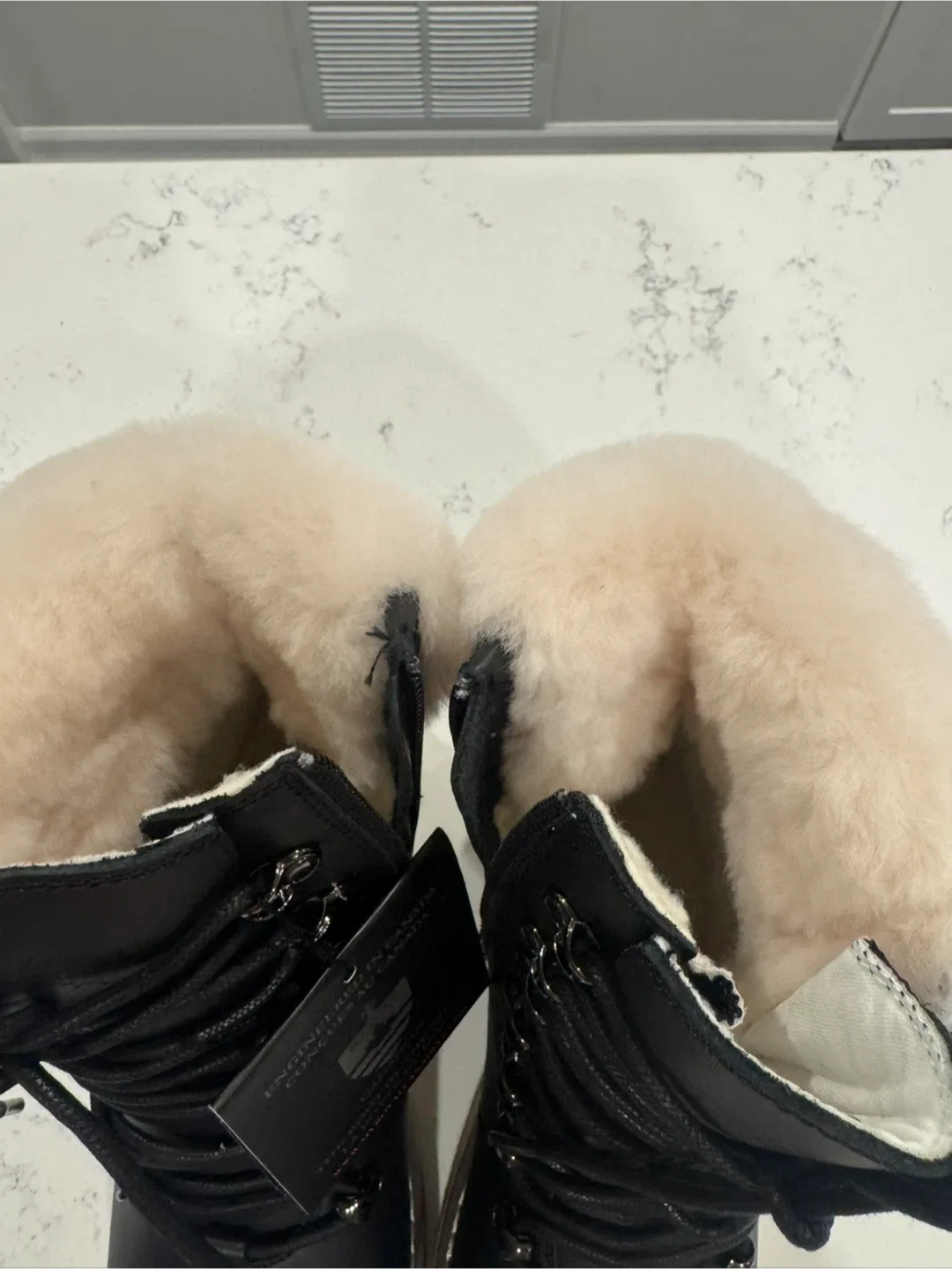 Royal Canadian Boots - Size 8 image indicator(3)