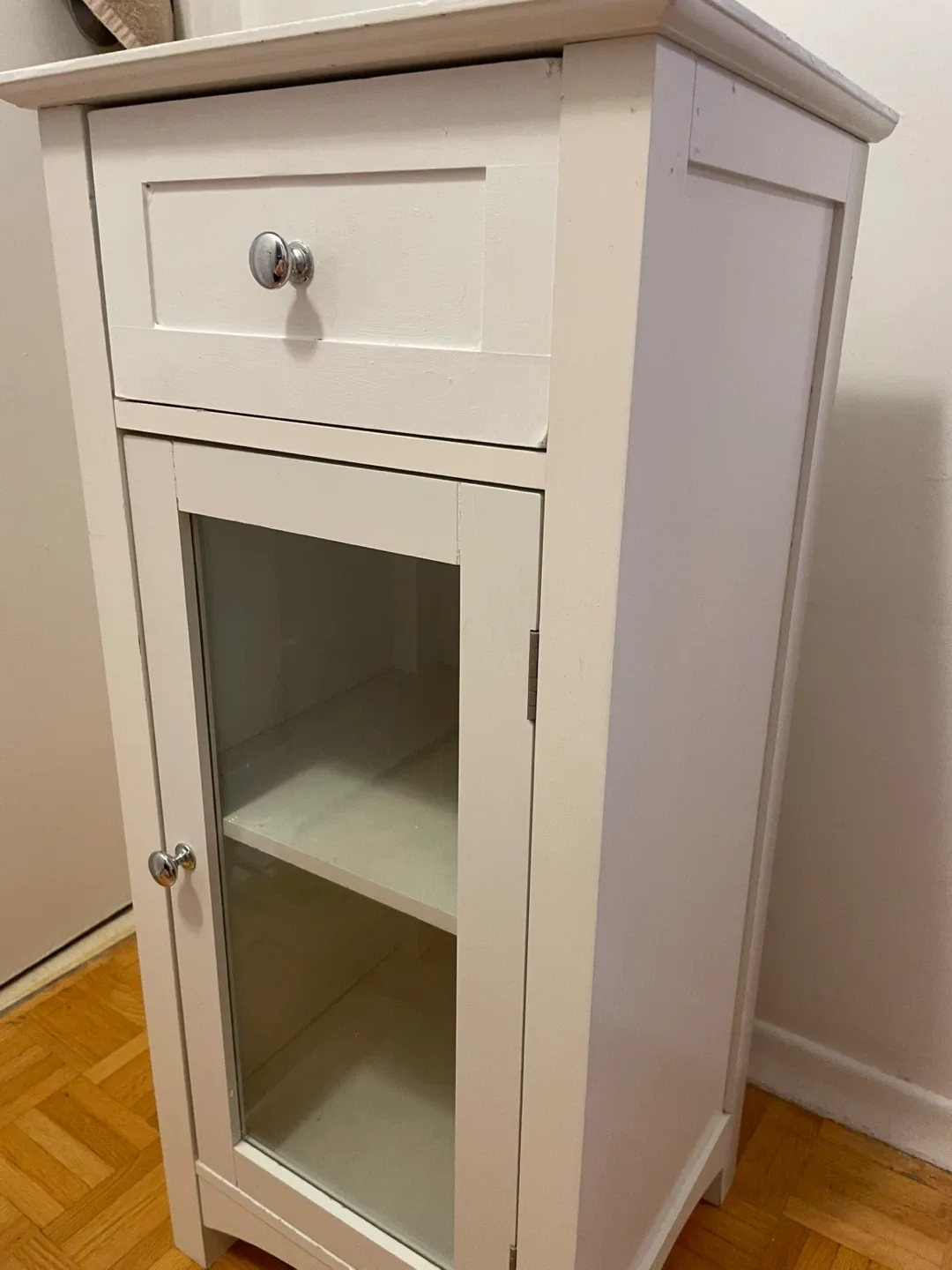 White Cabinet with Drawer image indicator(4)