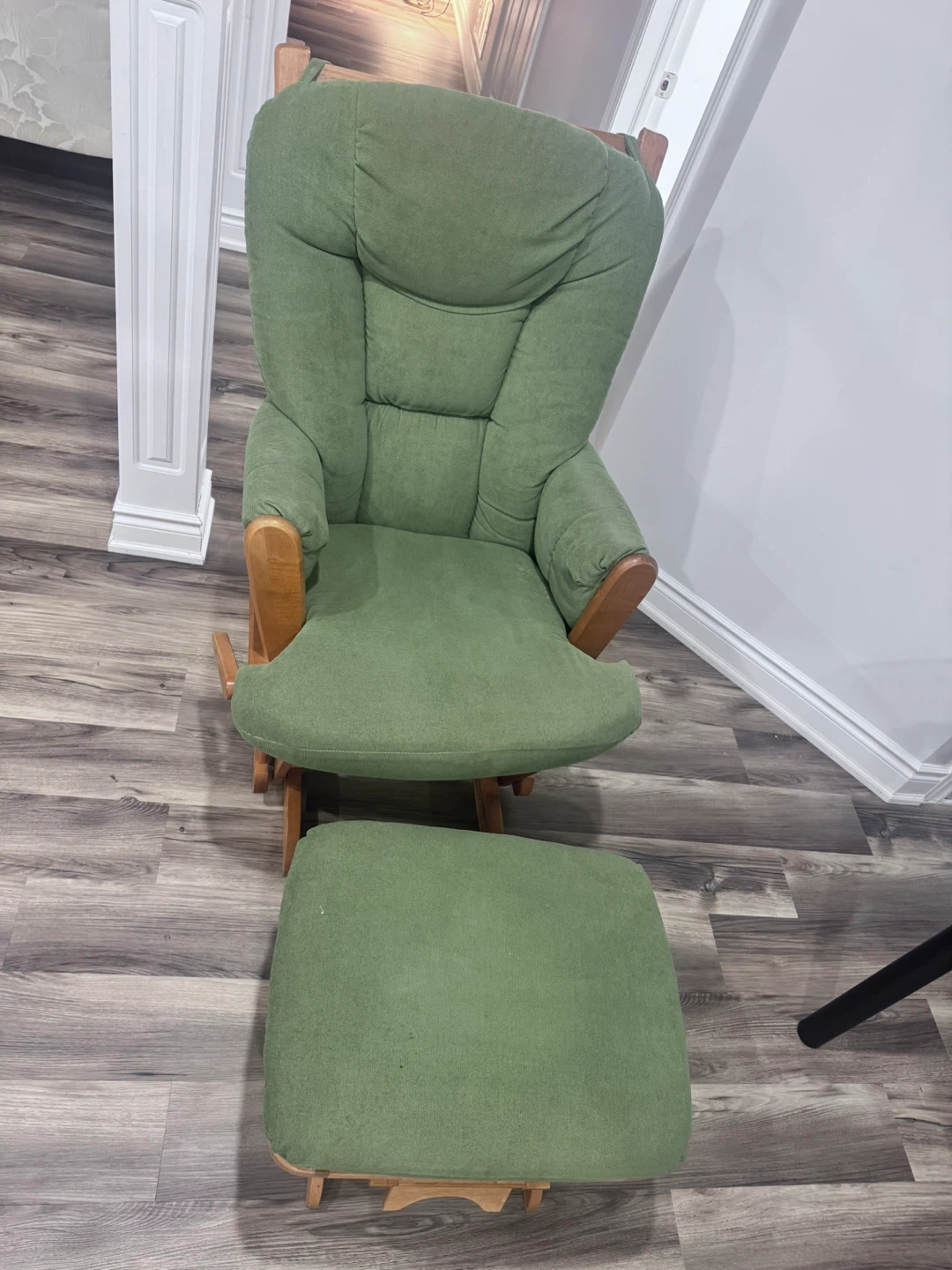 Chanderic Green Rocking Chair with Ottoman