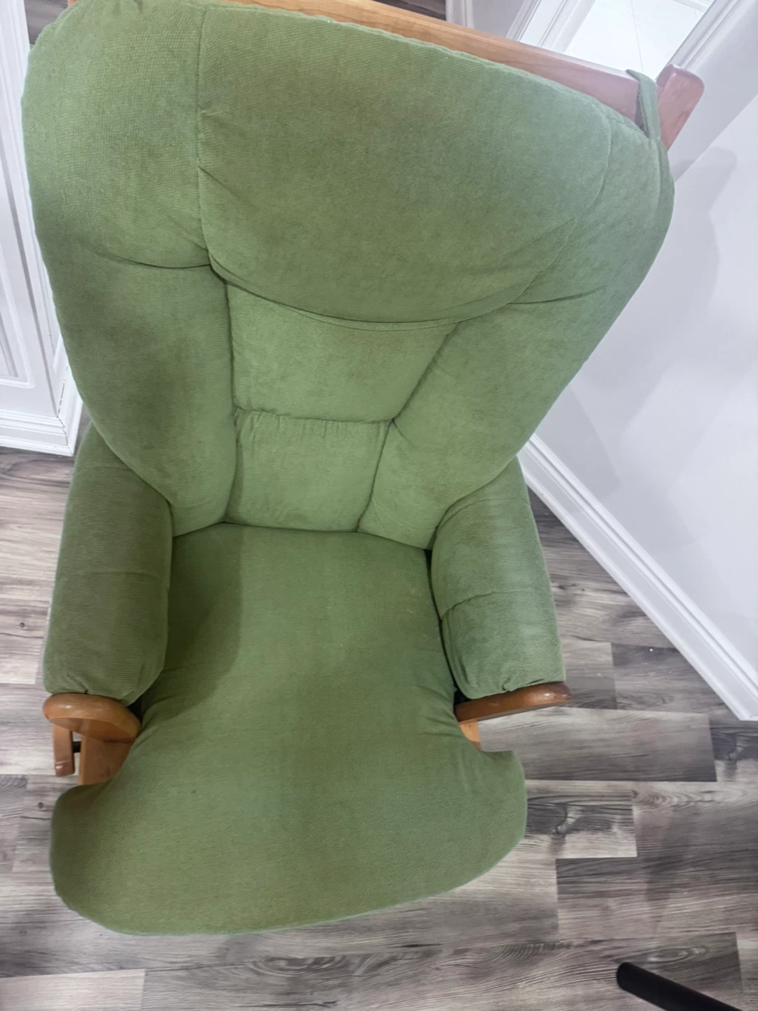 Chanderic Green Rocking Chair with Ottoman - photo 5