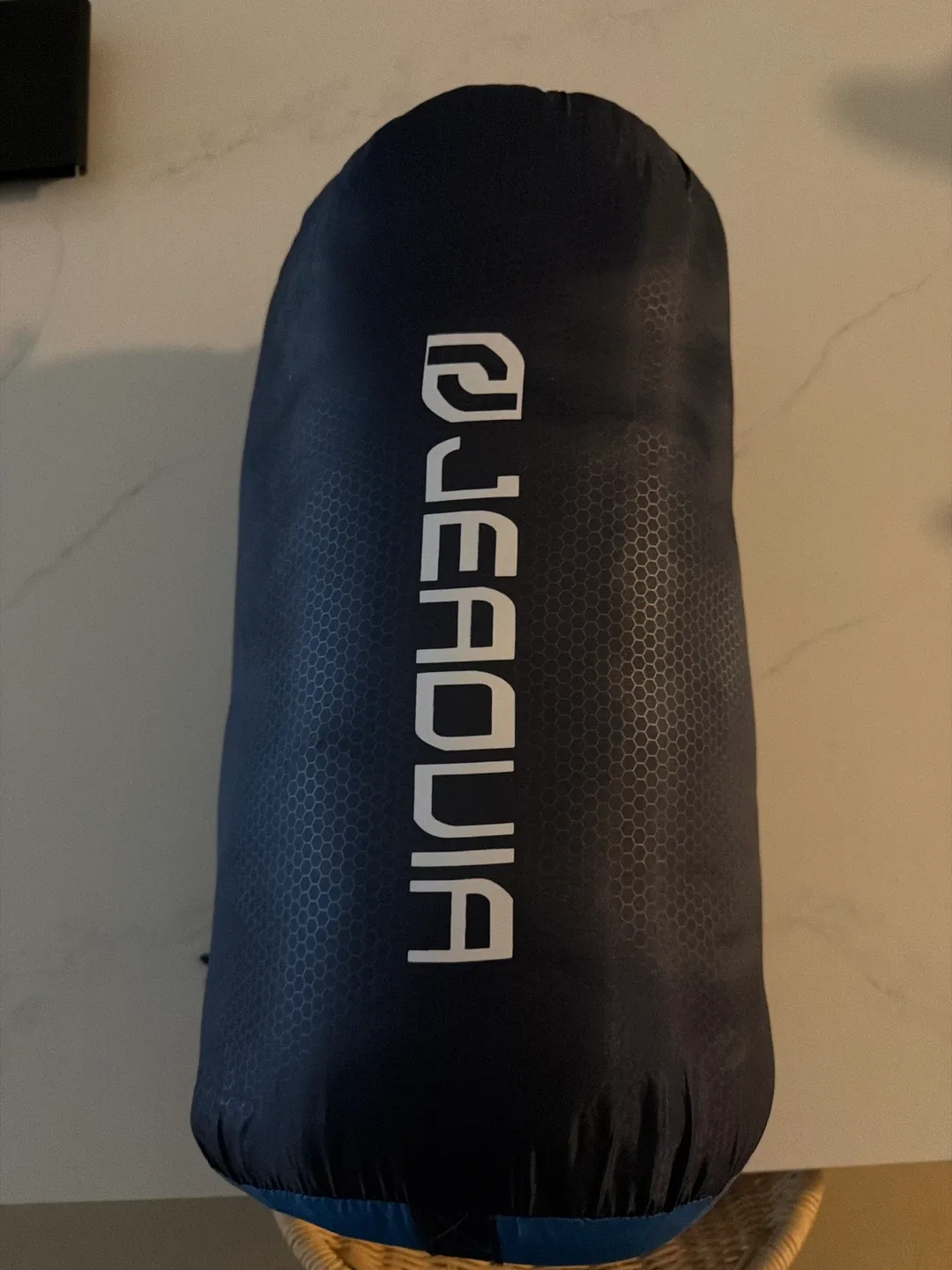 Jeraqia Sleeping Bag thumbnail