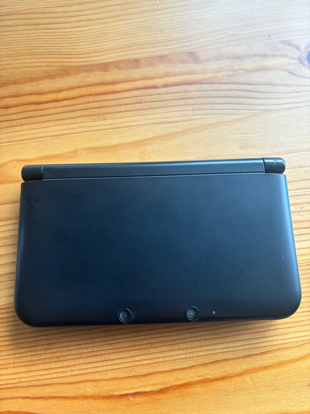 Nintendo 3DS XL-Charger & 4GB SD Card MOVING OUT SALE✈️ image indicator(3)