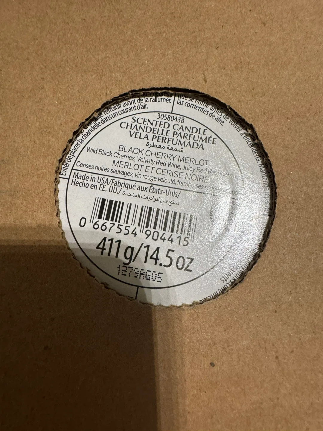 2 BNIB bath and body works 3 wick candles image indicator(2)