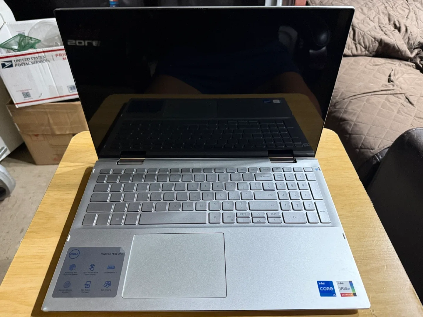 Dell Inspiron 7000 2-in-1 15.6" FHD Touchscreen Laptop image indicator(2)