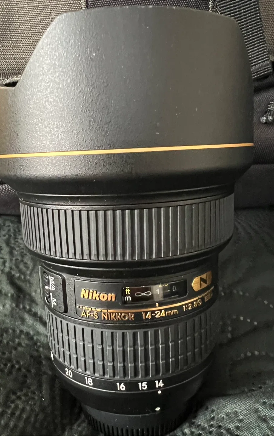 Nikon D800 full frame together with the” holy trinity” of lenses image indicator(7)