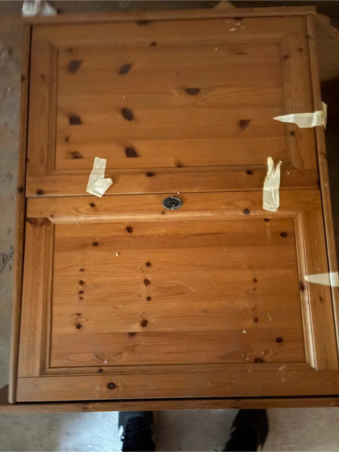 Wooden Hutch Cabinet image indicator(5)