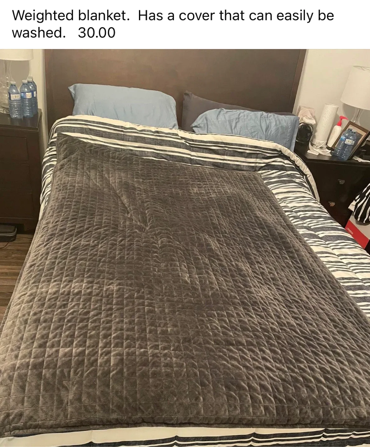 Weighted Blanket with Washable Cover thumbnail