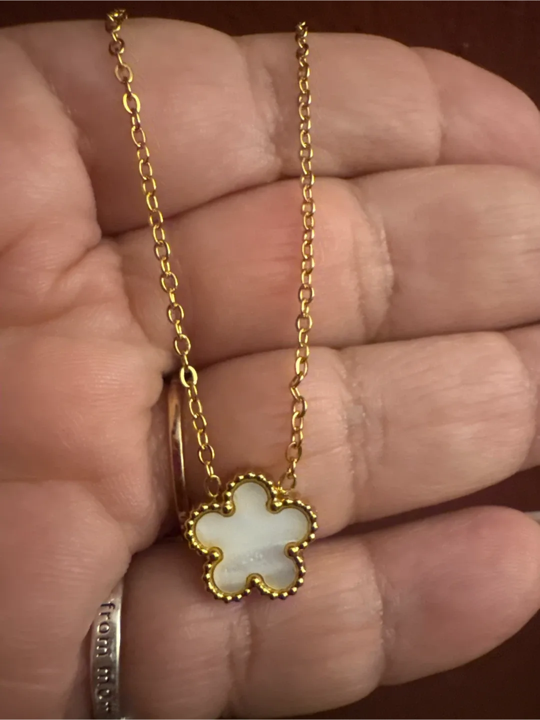18K Gold SS mother of pearl Flower Pendant Necklace New image indicator(4)