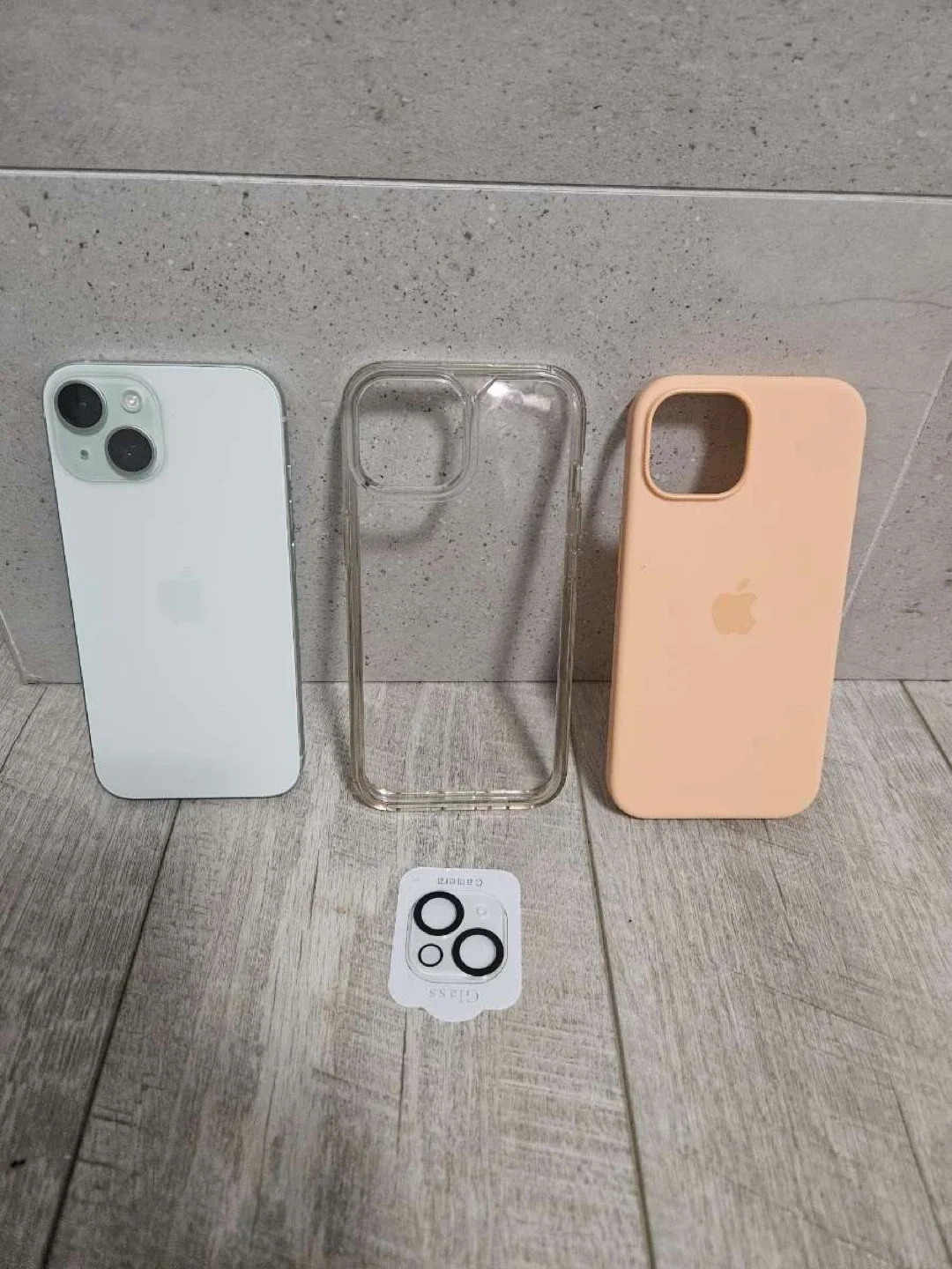 Like New Apple iPhone 15- Green image indicator(3)