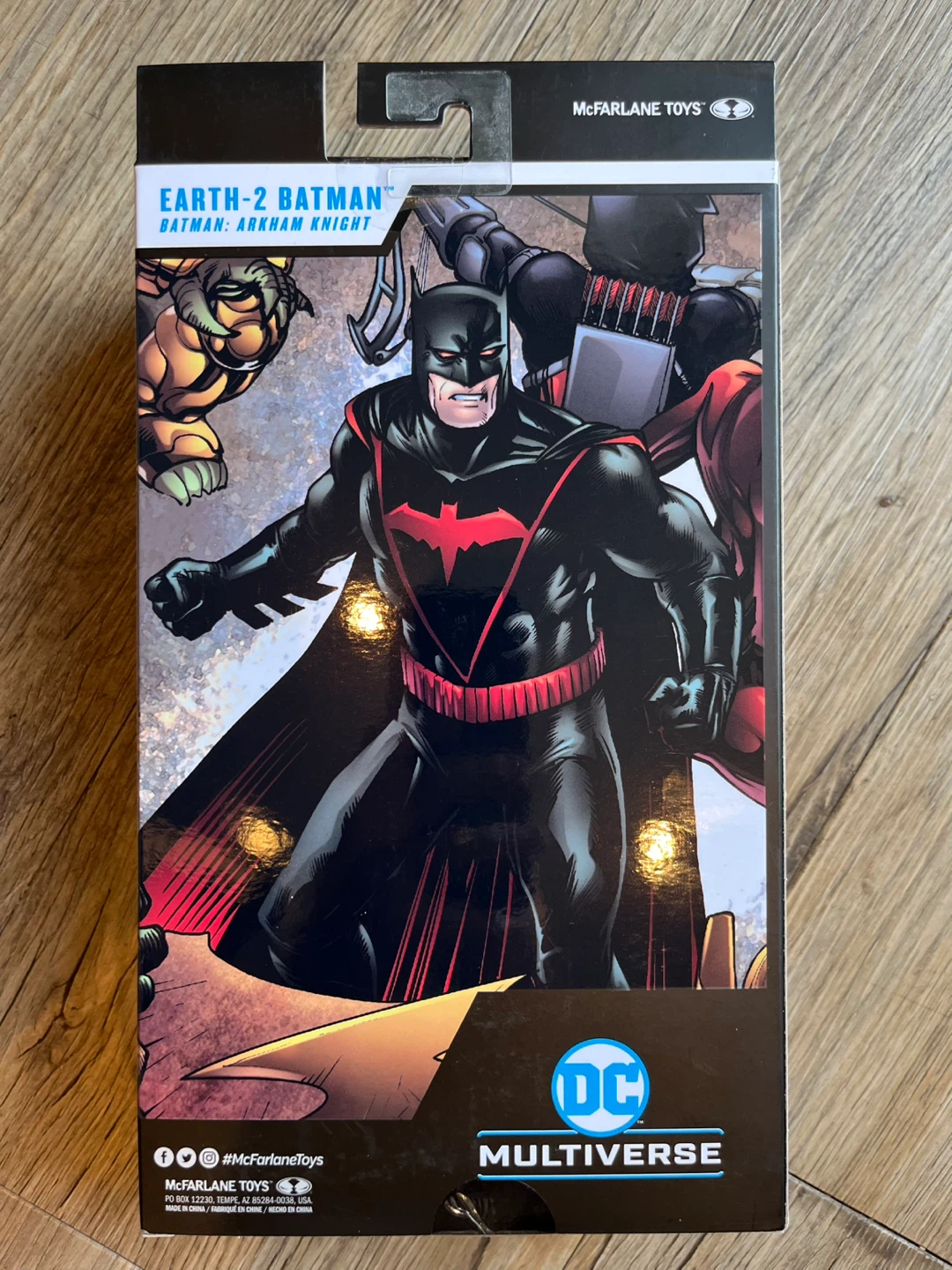 MCFARLANE DC MULTIVERSE: EARTH-2 BATMAN - photo 2