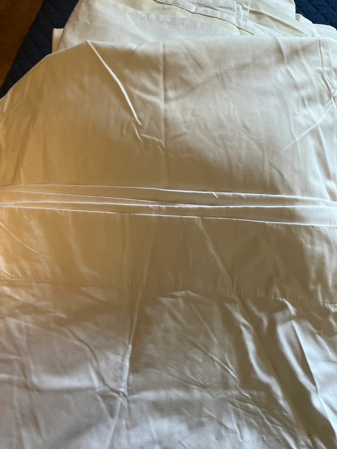 8  PC insulated white drapes. Keeps sun and cold out image indicator(4)