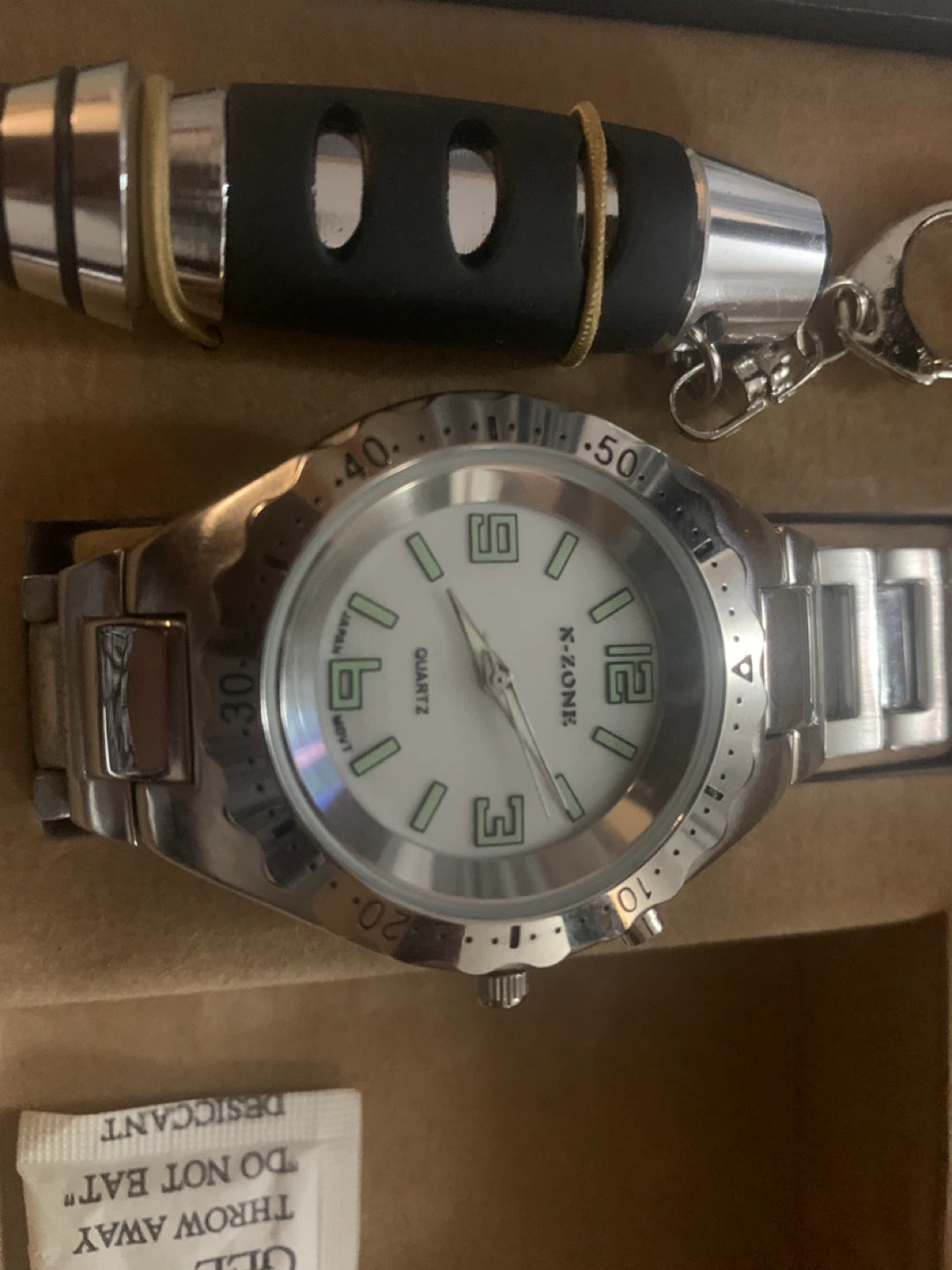 X-Zone Quartz Watch ( new) - photo 2