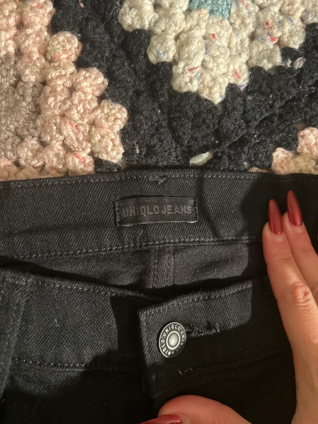 Uniqlo Jeans - Black, Size 27 image indicator(2)