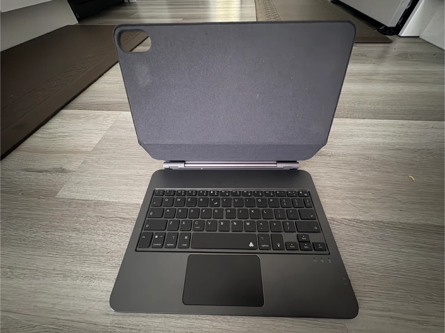 iPad Magic Keyboard Folio - Black 10th gen