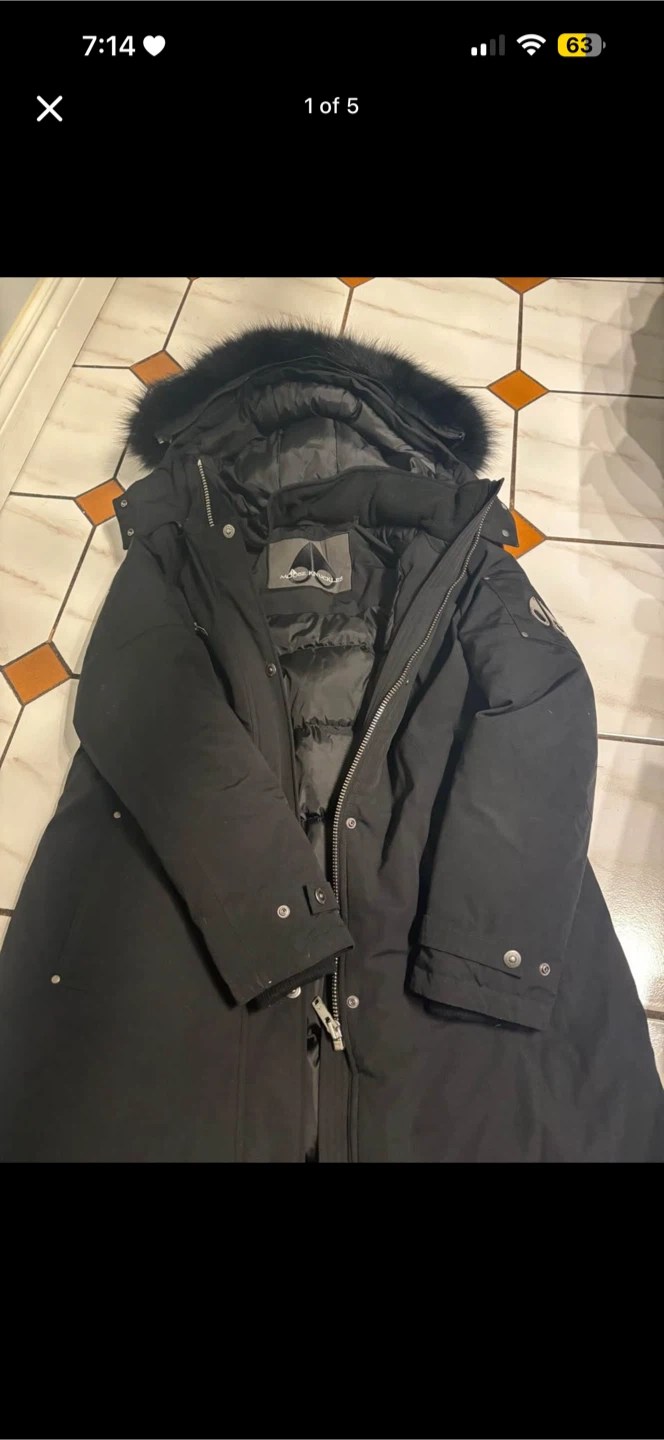 Moose Knuckles Black Winter Parka - XL
