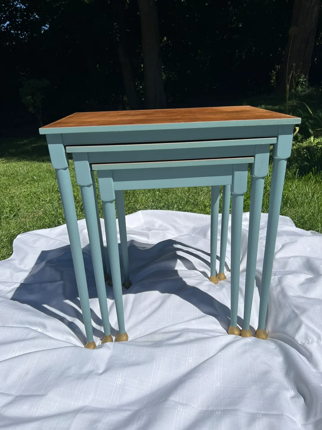 Nesting Tables thumbnail