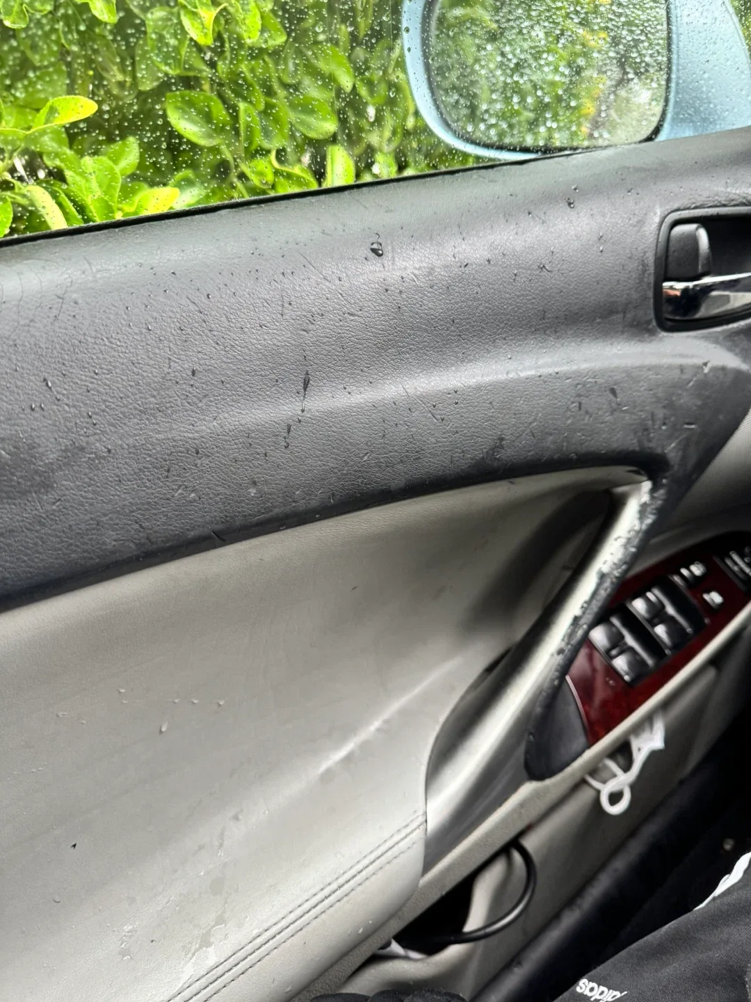 Lexus IS 250 Sedan - Silver image indicator(3)