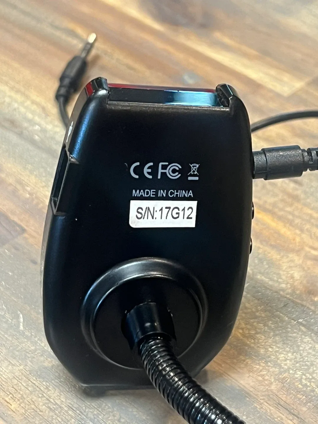 VicTsing Bluetooth FM Transmitter Car Kit image indicator(8)